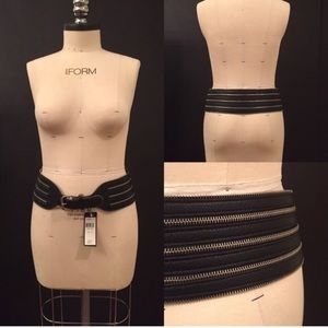 New BCBGMAXAZRIA Women's Faux leather belt